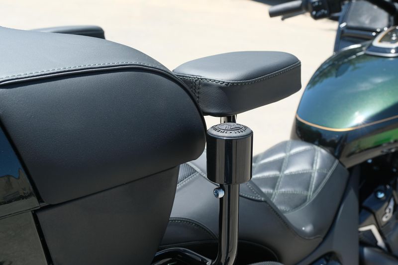 NEW 2025 INDIAN MOTORCYCLE PURSUIT ELITE Image 18
