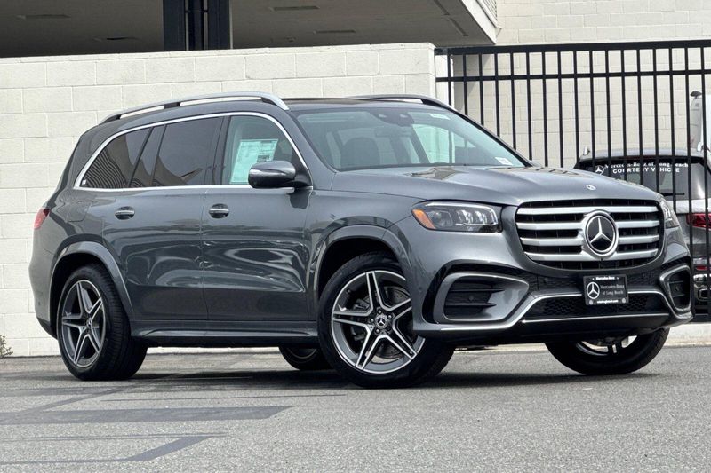 New 2026 Mercedes-Benz GLS 450Image 2