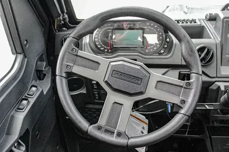 NEW 2025 POLARIS RANGER CREW XP 1000 NORTHSTAR EDITION PREMIUM BLUE SLATE METALLIC Image 8