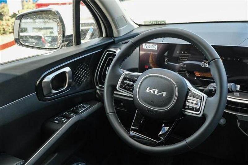 2025 Kia Sorento SImage 31