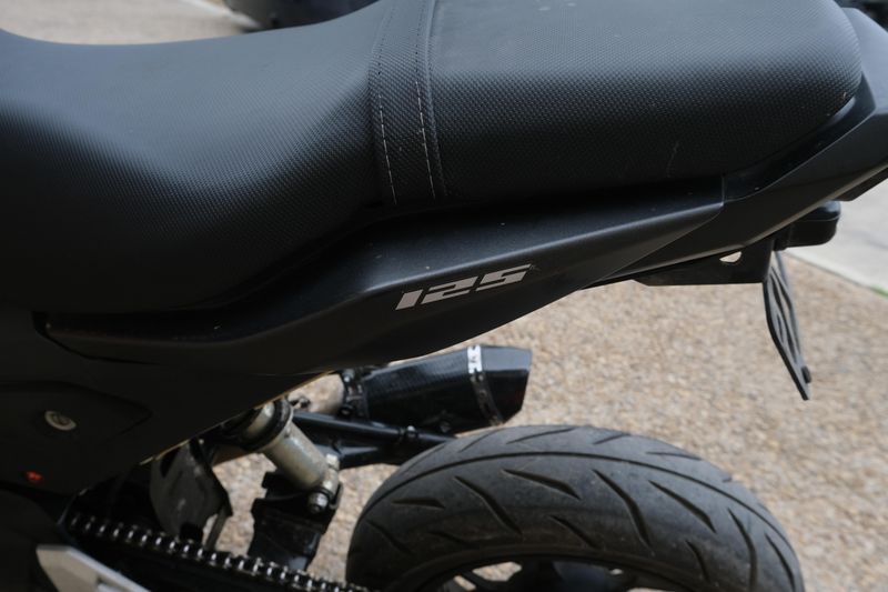 2019 Honda GROM125 RED AND BLACK Image 17