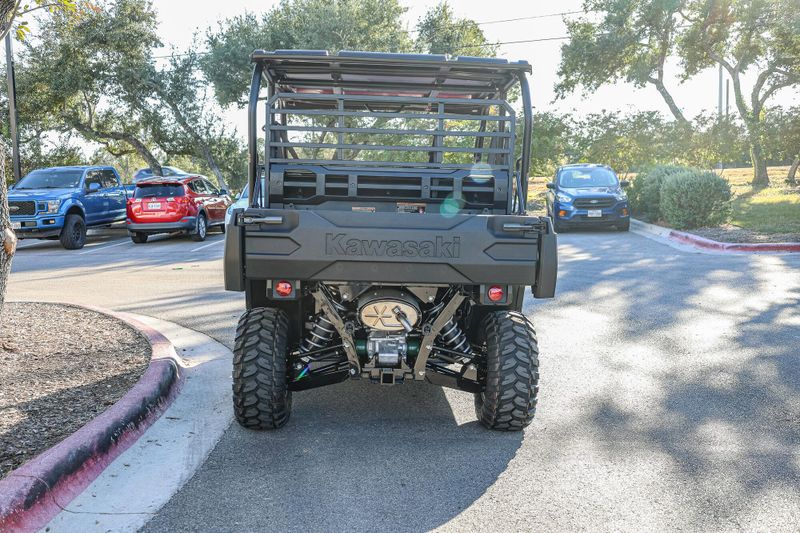 2025 Kawasaki MULE PROFXT 1000 LE PLATINUM RANCH EDITION METALLIC DEEP REDImage 11