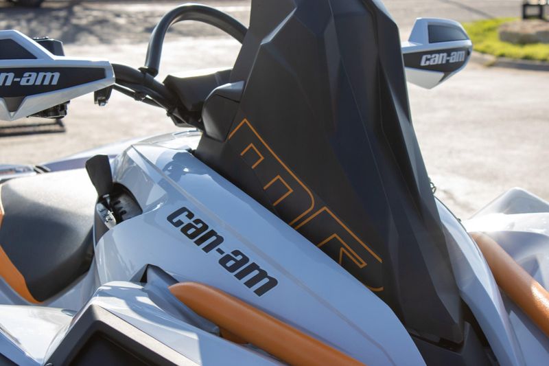 NEW 2026 CAN-AM RENEGADE X MR 650 Image 10