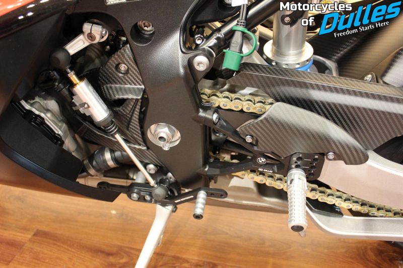 2026 BMW M1000RR Image 16