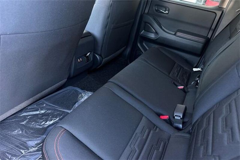 New 2025 Nissan Frontier PRO-XImage 9