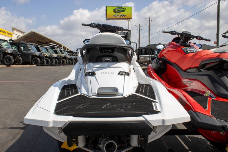 NEW 2026 YAMAHA FX CRUISER SVHO WITH AUDIO Image 4