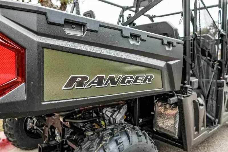 2025 Polaris RANGER CREW 570 FULLSIZE SAGE GREENImage 5