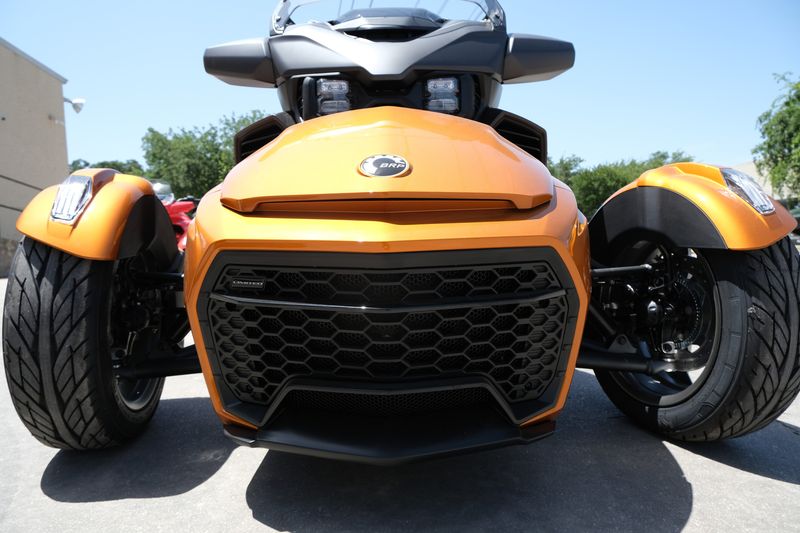 2024 Can-Am SPYDER F3 LIMITED SPECIAL SERIES COGNAC METALLICImage 20