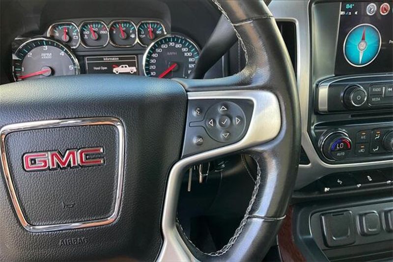 2018 GMC Sierra 1500 SLTImage 19