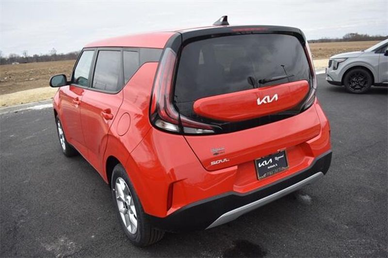 New 2025 Kia Soul SImage 5