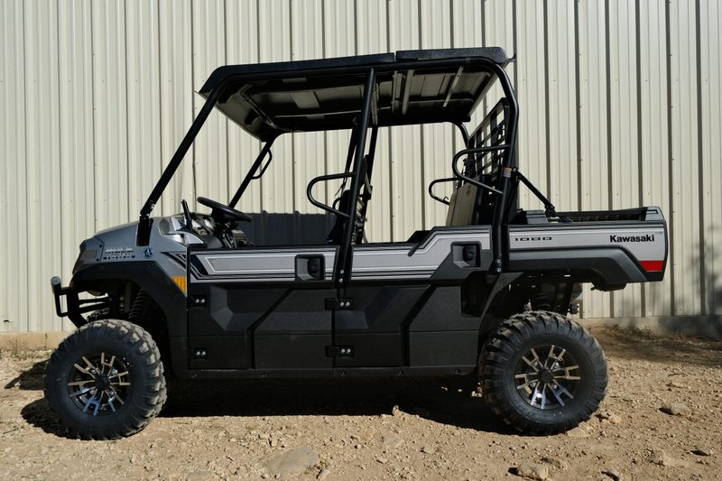 NEW 2026 KAWASAKI MULE PROFXT 1000 LE RANCH EDITION Image 6
