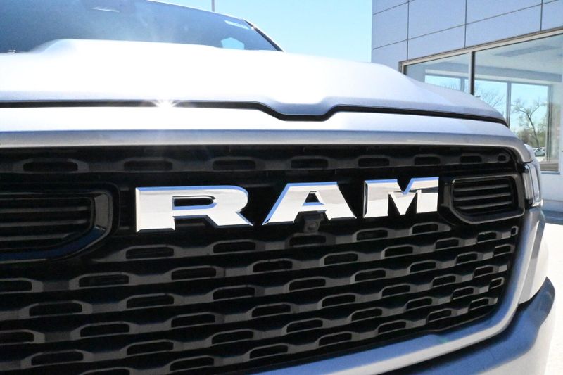 2025 RAM 1500 Big HornImage 15