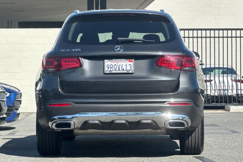 Used 2022 Mercedes-Benz GLC 300Image 5