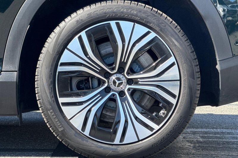 Used 2025 Mercedes-Benz EQE 350 SUVImage 34