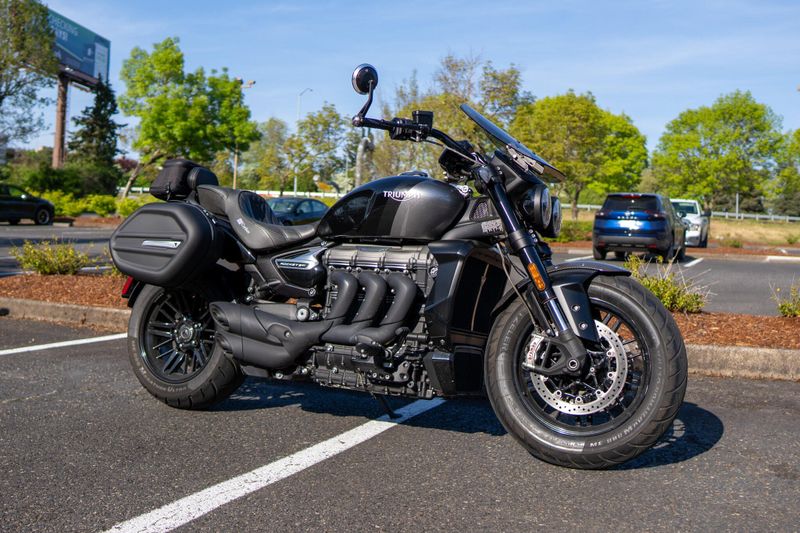 2022 Triumph Rocket 3 GT Triple Black 