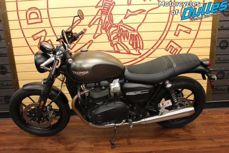 2020 Triumph Street Twin Image 5