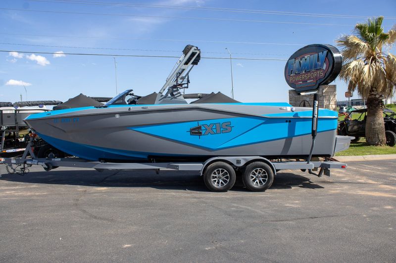 USED 2024 AXIS TSERIES T250 Image 1