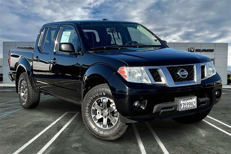 2018 Nissan Frontier PRO-4XImage 12