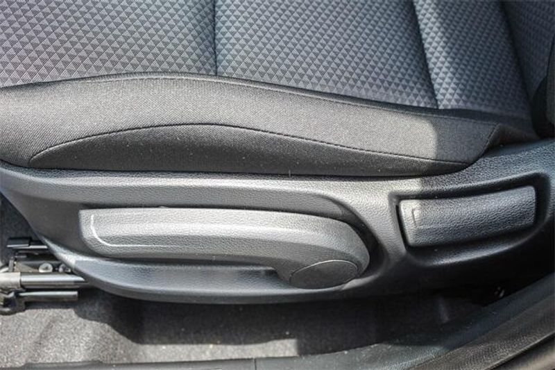 New 2025 Kia Soul LXImage 22