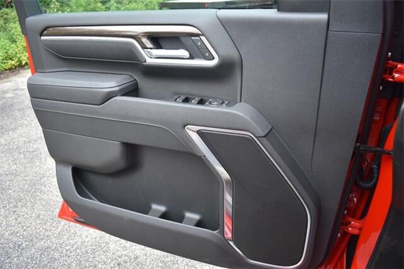 New 2025 Chevrolet Silverado 2500HD LTImage 33
