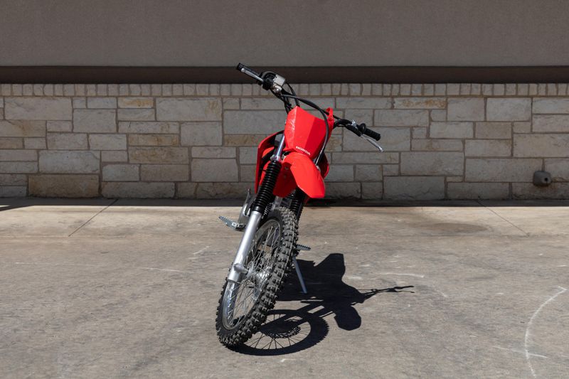 2025 Honda CRF125F BIG WHEEL RED Image 2