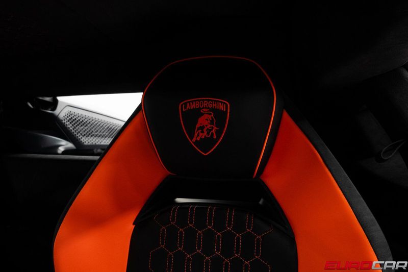 2025 Lamborghini Revuelto *PASSENGER DISPLAY * FULL PPF*Image 41