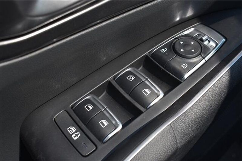 New 2025 Kia Sorento SImage 19