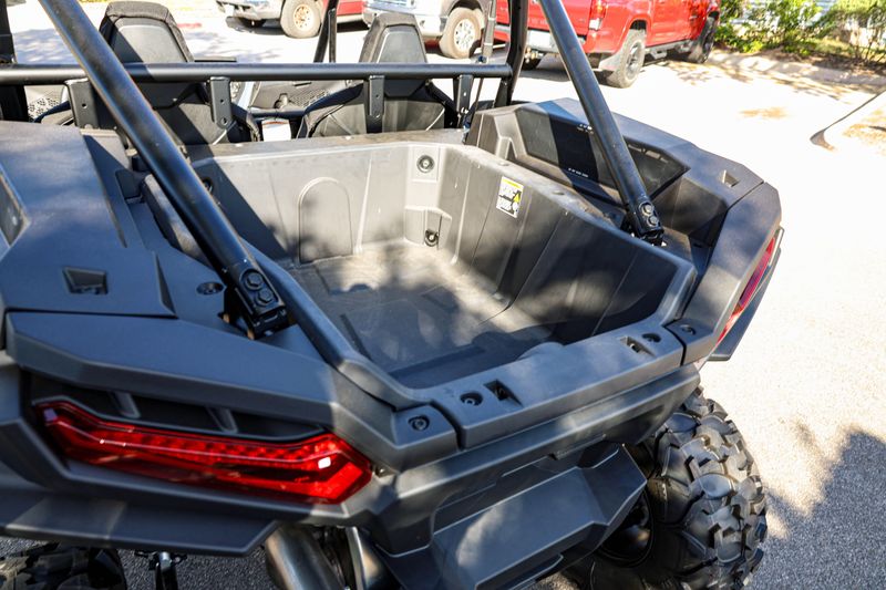 NEW 2026 POLARIS RZR XP 1000 SPORT Image 4