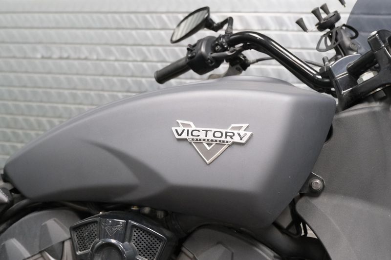 USED 2017 VICTORY OCTANE Image 10