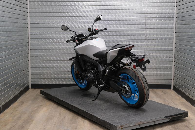 NEW 2026 YAMAHA MT09 Image 5