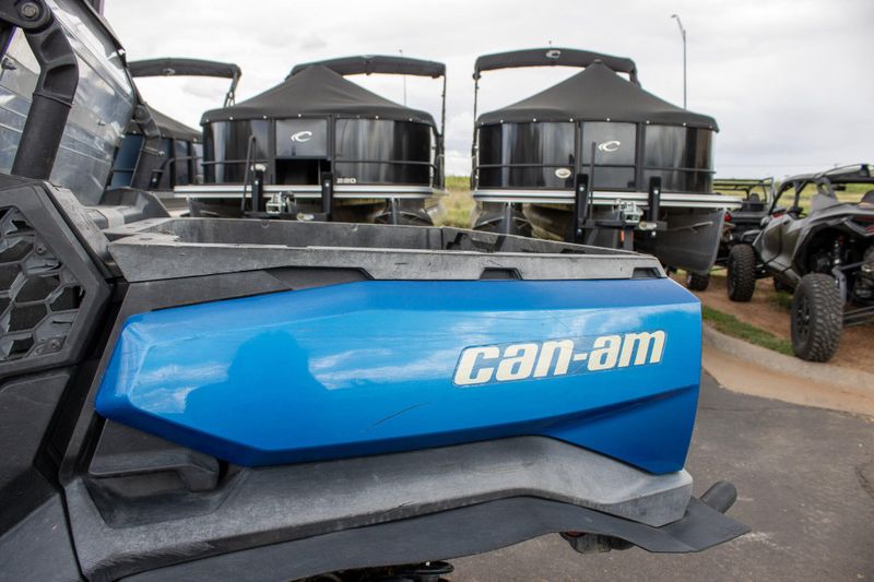 USED 2022 CAN-AM COMMANDER MAX XT 1000R Image 14