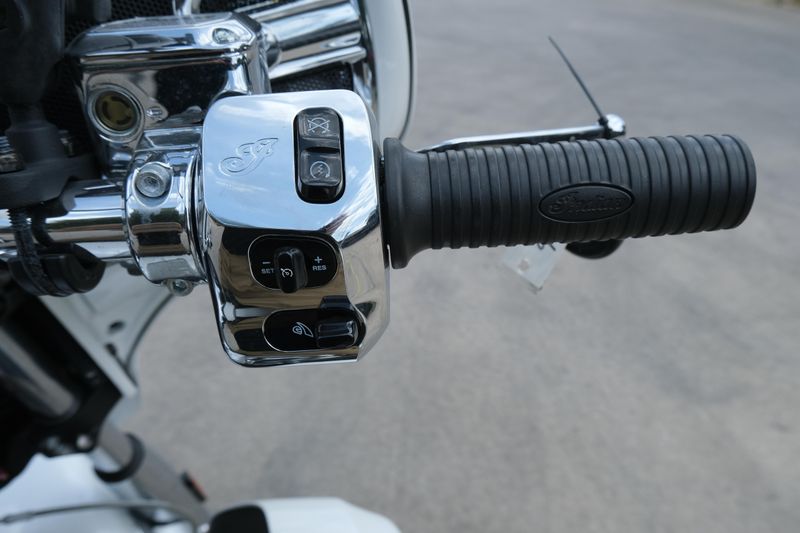 USED 2019 INDIAN MOTORCYCLE ROADMASTER Image 17