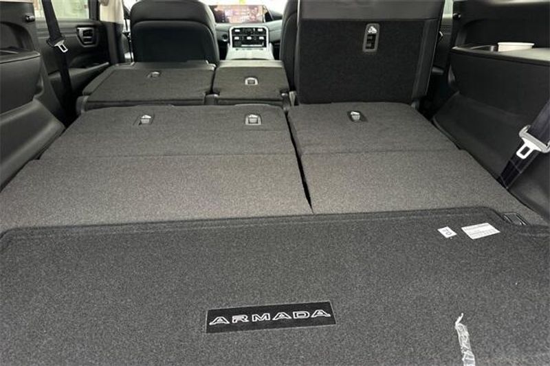 New 2025 Nissan Armada SVImage 13