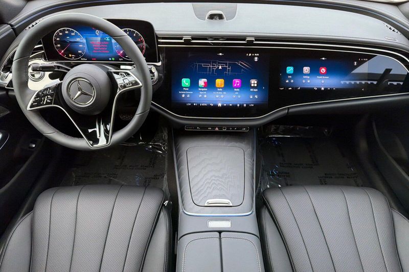 New 2026 Mercedes-Benz E-Class E 450Image 10