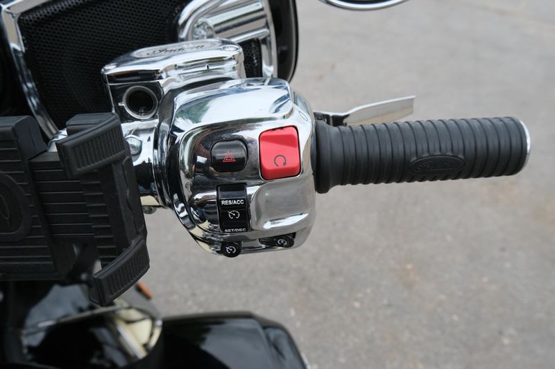 USED 2017 INDIAN MOTORCYCLE ROADMASTER Image 21