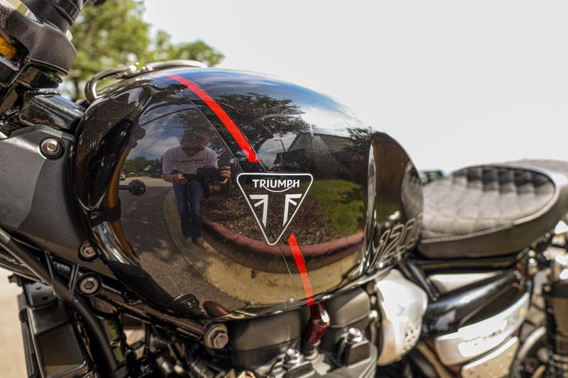 USED 2025 TRIUMPH SCRAMBLER 1200 XE Image 14
