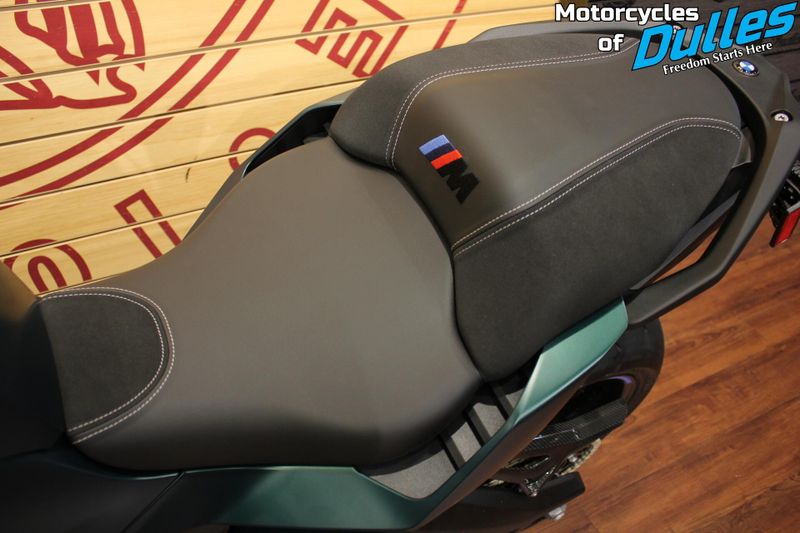 New 2026 BMW M1000XR Image 12