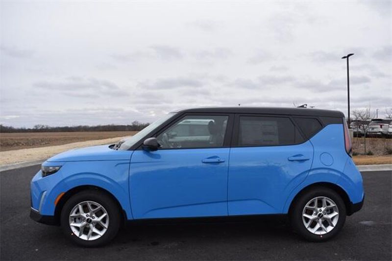 New 2025 Kia Soul SImage 6