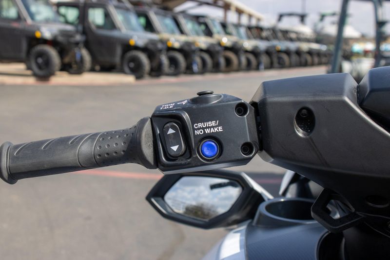 NEW 2026 YAMAHA FX CRUISER SVHO WITH AUDIO Image 13