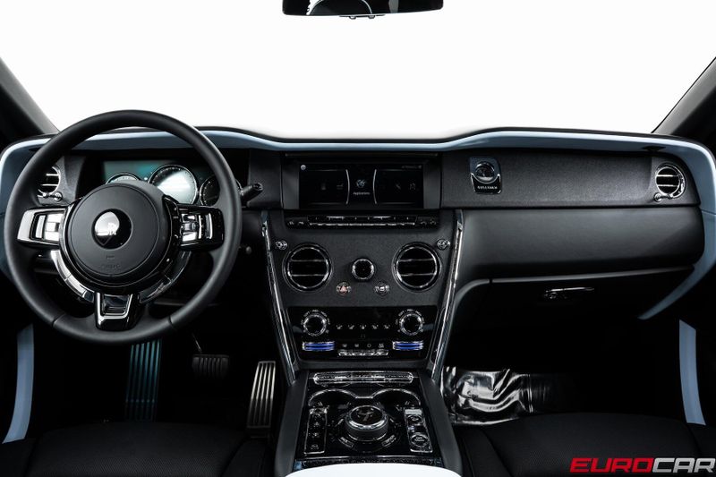 Used 2024 Rolls-Royce Cullinan *BESPOKE INTERIOR * SHOOTING STAR HEADLINER*Image 24