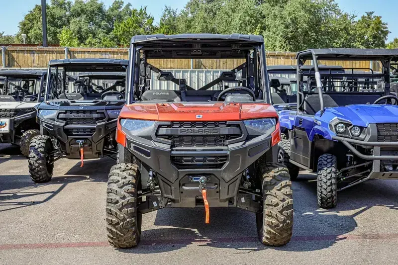New 2026 Polaris RANGER CREW XP 1000 PREMIUM ORANGE RUST Image 3