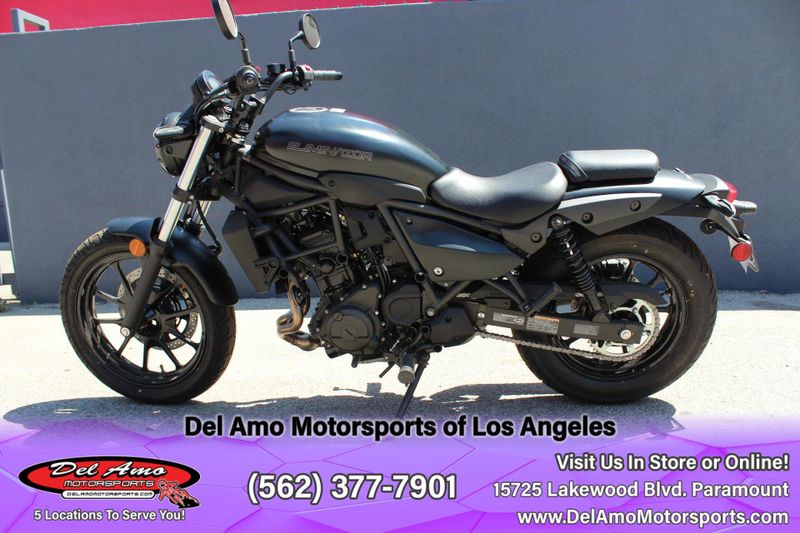 2025 Kawasaki ELIMINATOR ABS Image 1