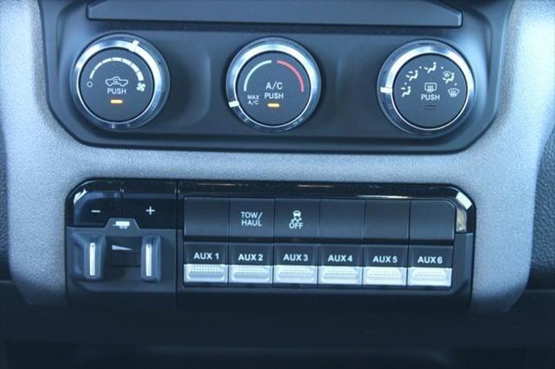 2023 RAM 2500 Tradesman Crew Cab 4x2 Long BoxImage 19