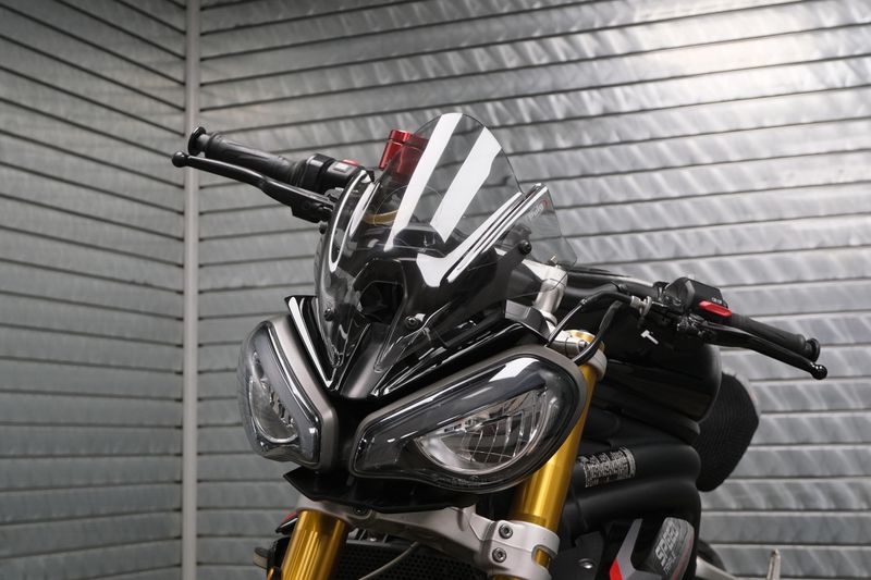 USED 2023 TRIUMPH SPEED TRIPLE 1200 RS Image 9