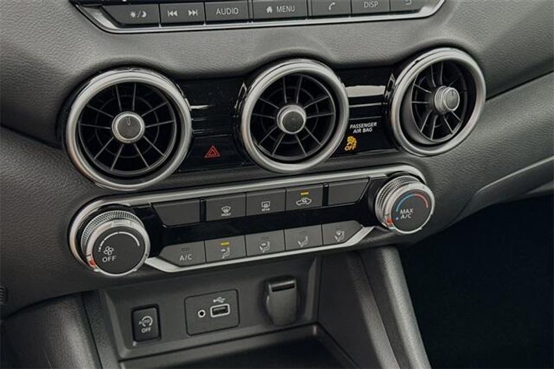 New 2025 Nissan Sentra SImage 16