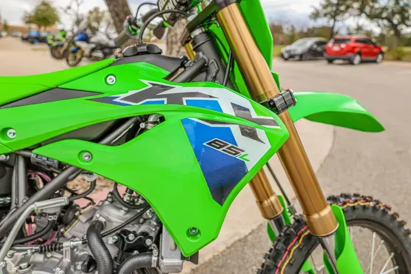 NEW 2026 KAWASAKI KX85 L Image 7