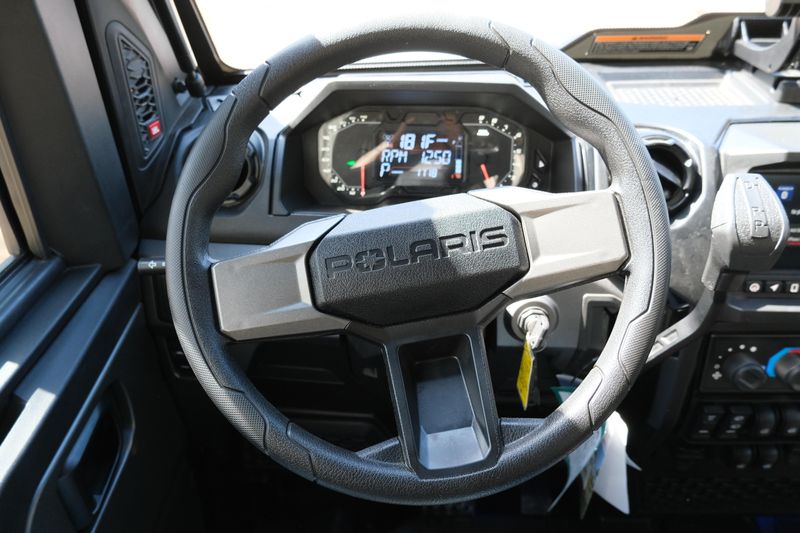 NEW 2025 POLARIS RANGER CREW XD 1500 NORTHSTAR EDITION ULTIMATE Image 21