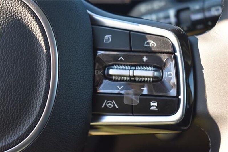 2025 Kia Sorento SImage 26