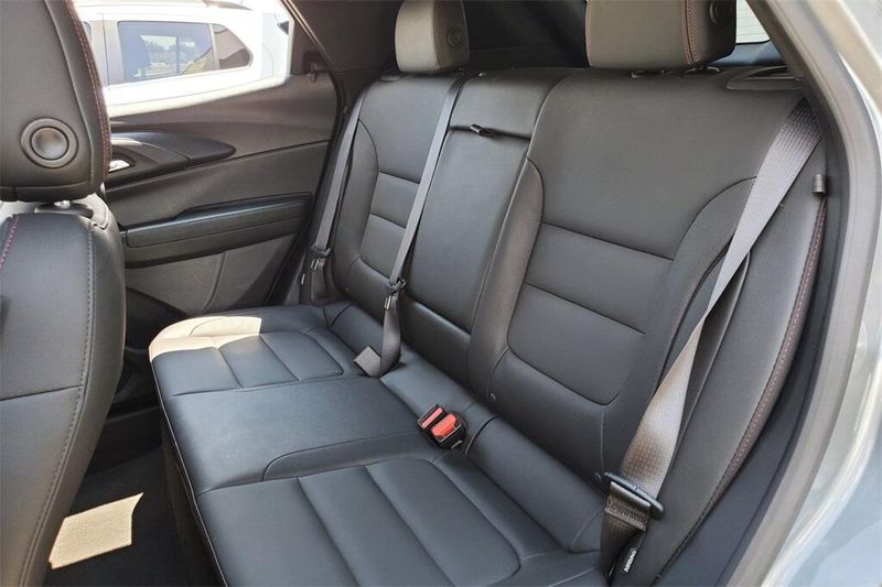 2024 Chevrolet Trailblazer RS photo 27