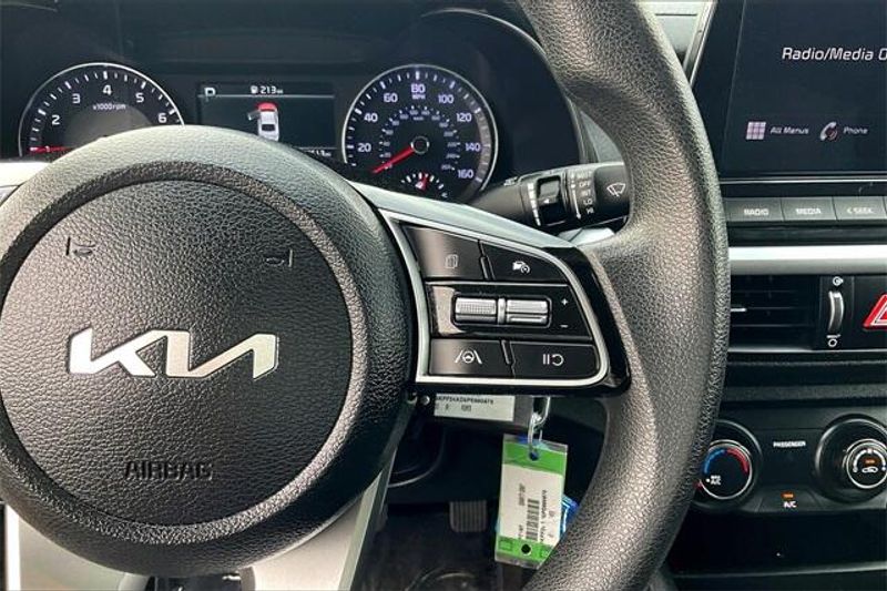 2023 Kia Forte LXSImage 19